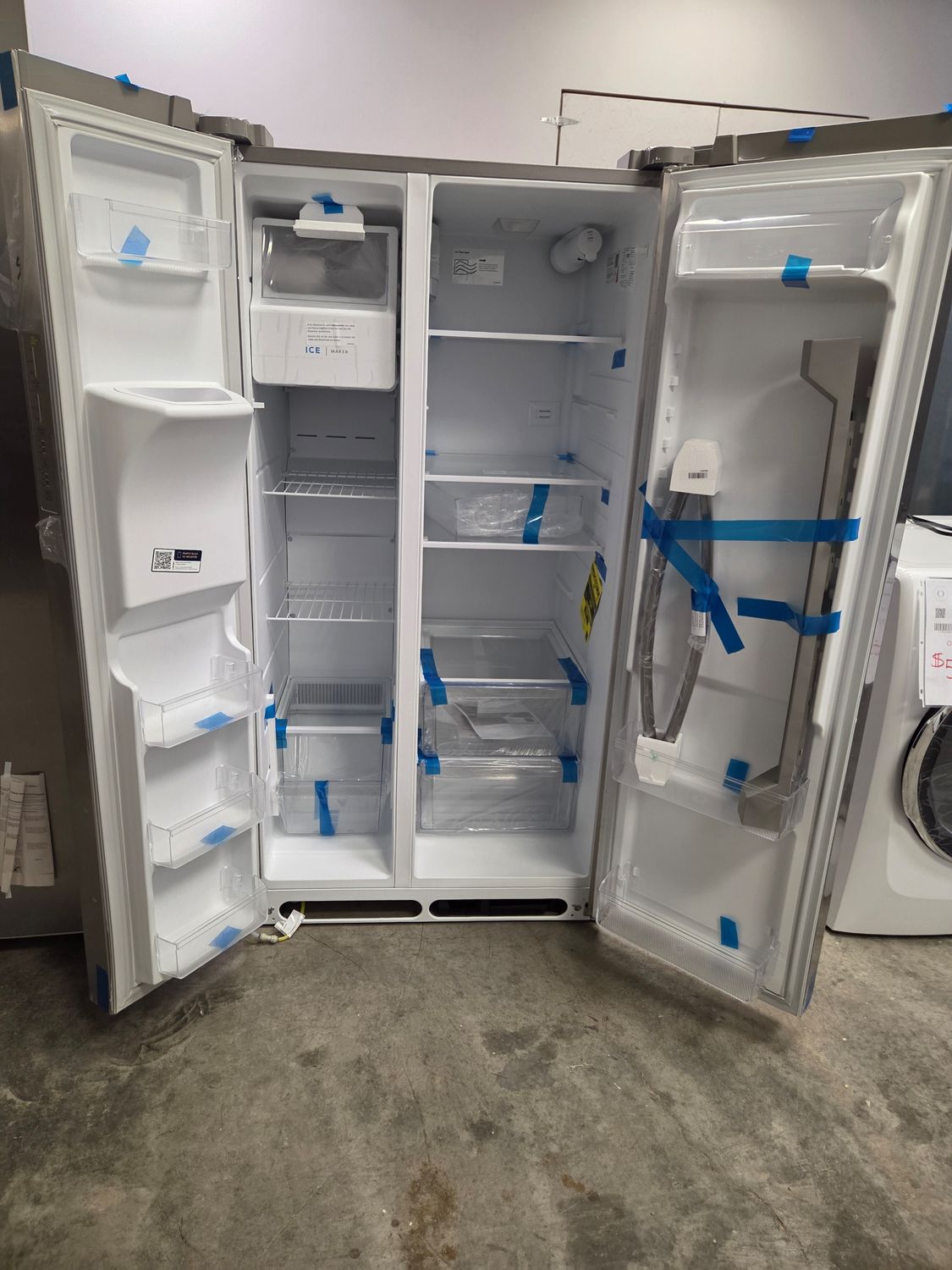 1618 FRSS2623AS Frigidaire® 33 in. 22.3 Cu. Ft. Stainless Steel Side-by-Side Refrigerator 4A60408611