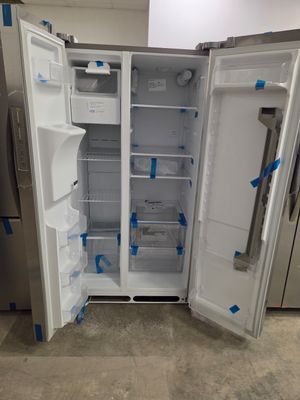 1617 FRSS2323AS Frigidaire® 33 in. 22.3 Cu. Ft. Stainless Steel Side-by-Side Refrigerator 4A60315137