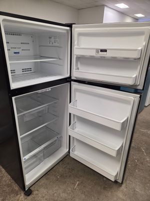 1599 FFTR1835VB Frigidaire® 30 in. 18.3 Cu. Ft. Black Top Freezer Refrigerator BA60201333