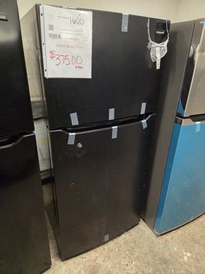 1600 FFTR1835VB Frigidaire® 30 in. 18.3 Cu. Ft. Black Top Freezer Refrigerator BA60307559