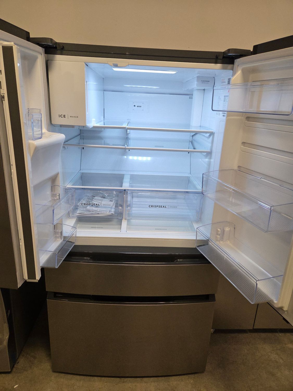 1612 FRMS274TAV Frigidaire 26 Cu. Ft. Standard-Depth 4-Door French Door Refrigerator 1K53778906