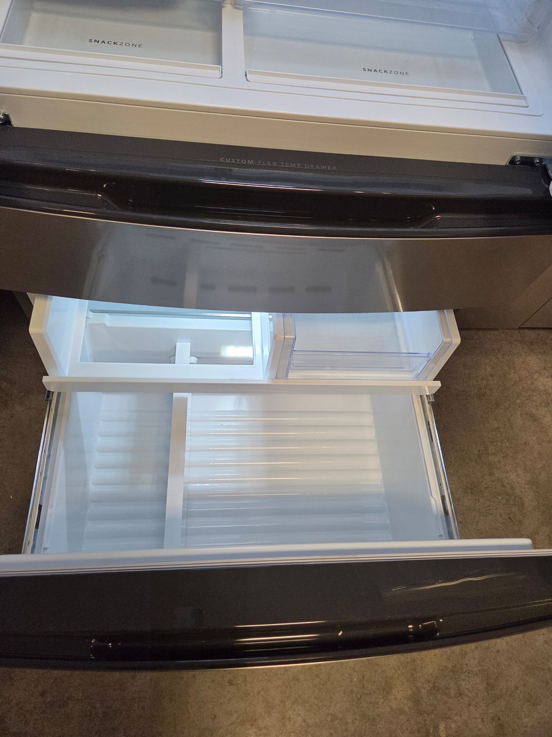 1612 FRMS274TAV Frigidaire 26 Cu. Ft. Standard-Depth 4-Door French Door Refrigerator 1K53778906