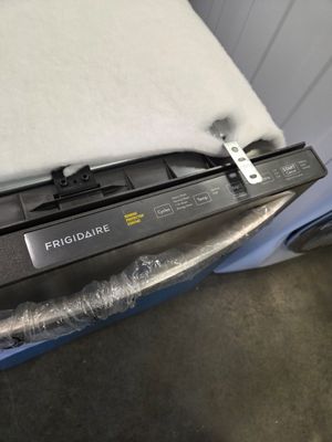 1596 FDPH4316AS Frigidaire 24" Stainless Steel Top Control Built In Dishwasher TH54525072