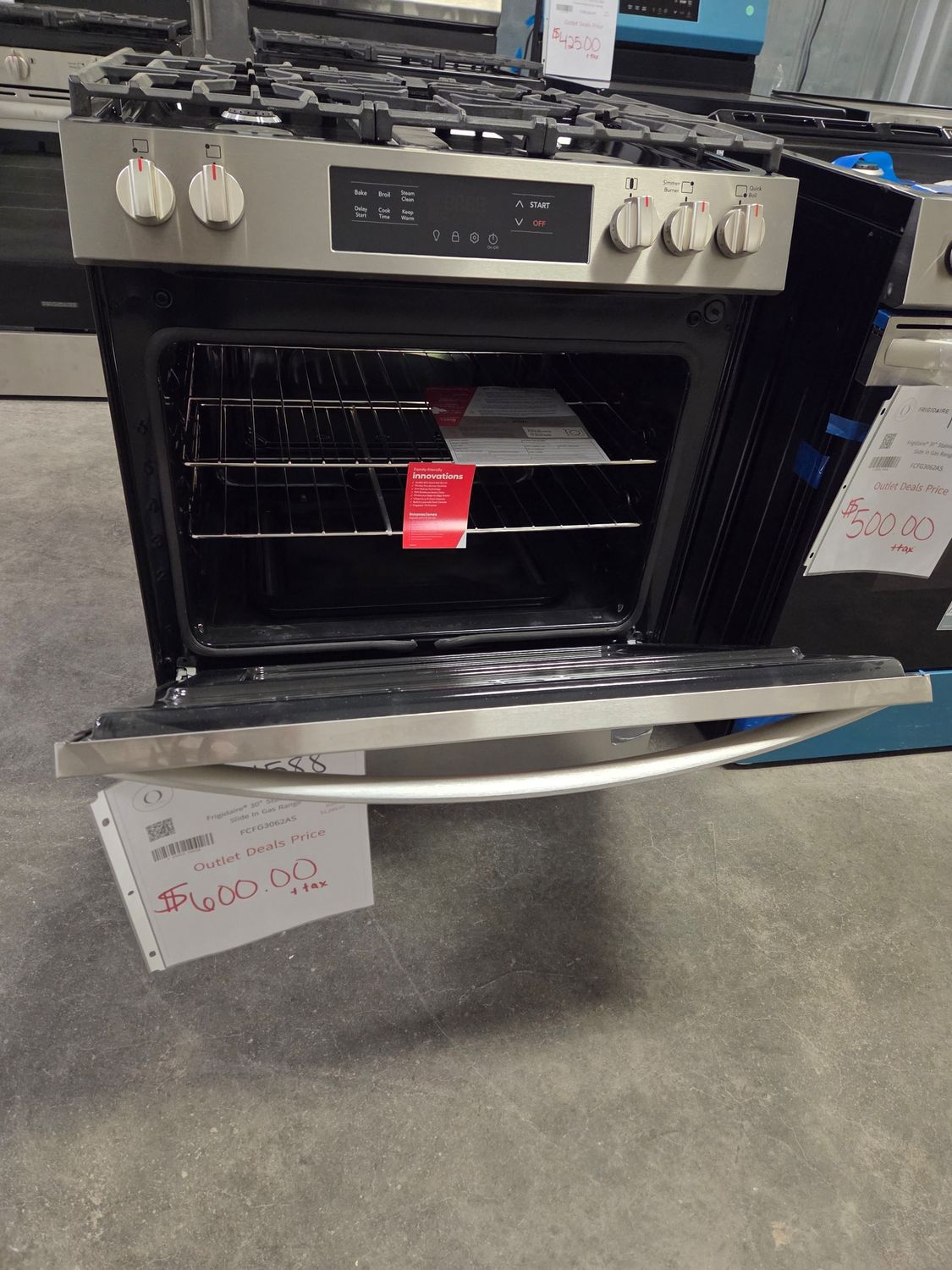 1588 FCFG3062AS Frigidaire® 30" Stainless Steel Slide In Gas Range VF31223608