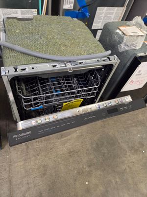 1666 Frigidaire Gallery 24" Dishwasher  GDSP471TAF-KH51730338
