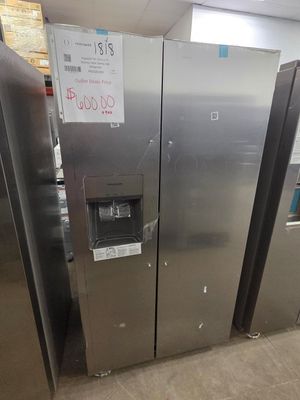 1818 FRSS2623AS Frigidaire® 36" 25.6 Cu. Ft. Stainless Steel Side-by-Side Refrigerator 4A62304820