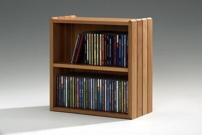 Halbe Stapelbox für Taschenbücher/CD mit Holzfachboden