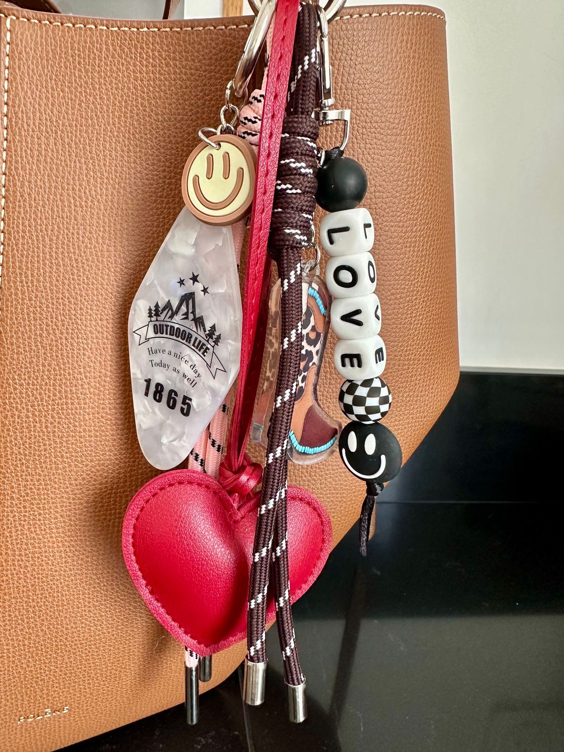 Grigris de sac et porte-clefs