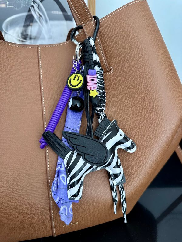 Grigris de sac et porte-clefs