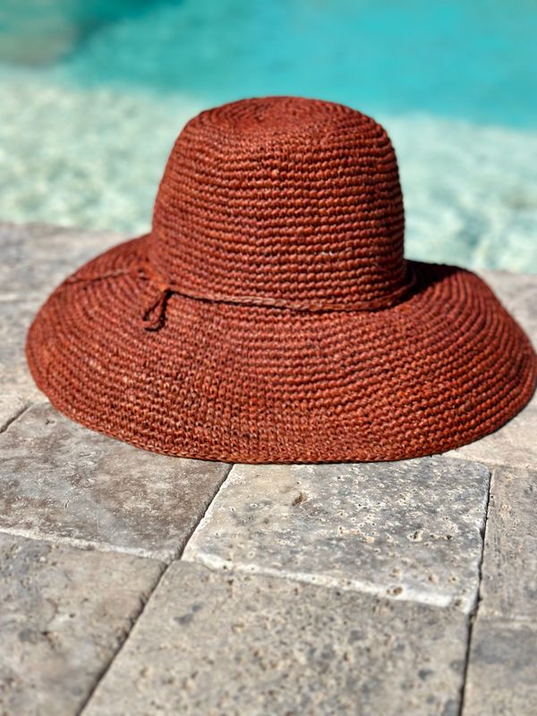 Chapeau Raphia Rouille