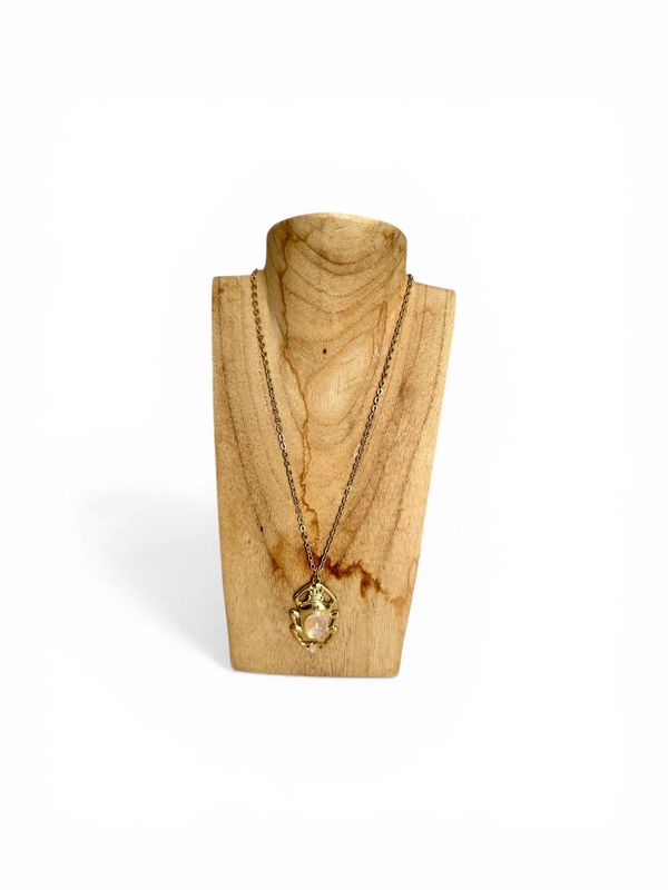 Sautoir Scarabée Rose