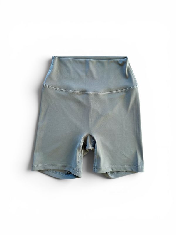 Short Louisa Taupe