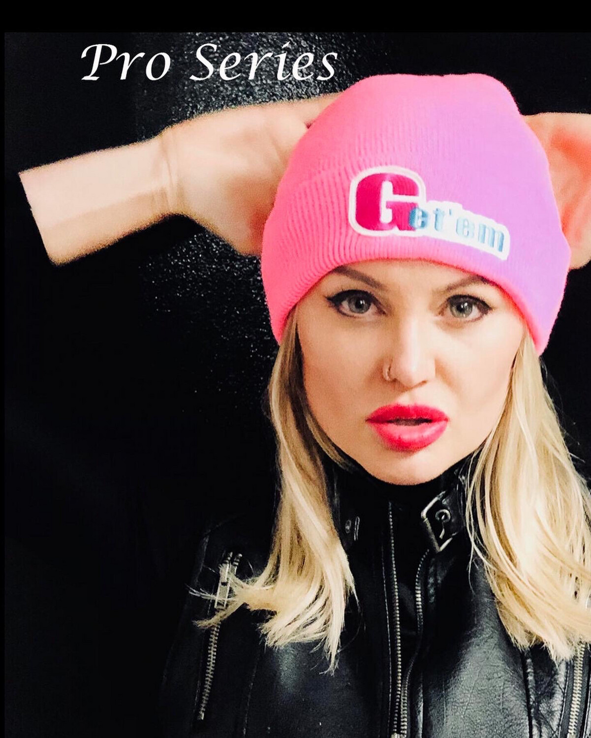 Get’em pink Beanie Cuffed Hat With turquoise G And Pink Get’em patch