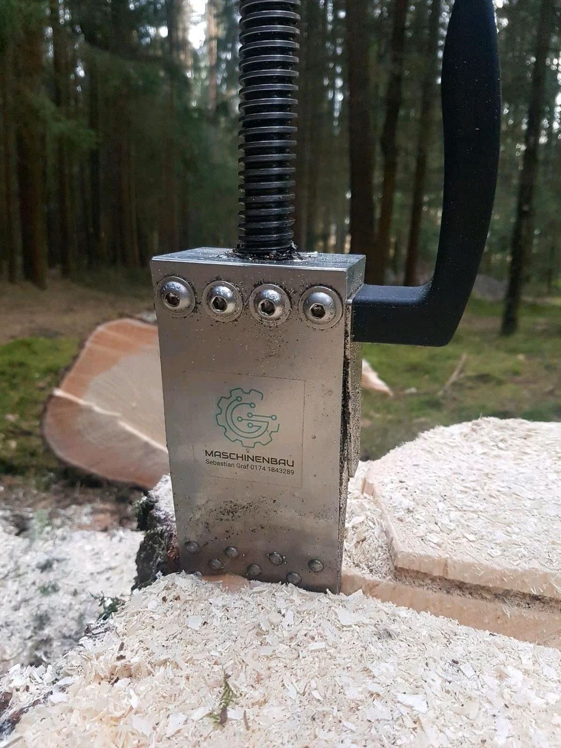 Mechanischer Spindelkeil Typ SK2416 mit seitlichem Haltegriff Angebot zur Forst Live 2026 - Gültig bis 04.04.2026