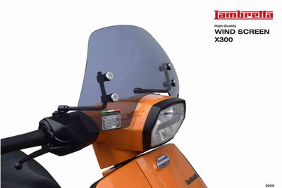 LAMBRETTA X300 WINDSCREEN