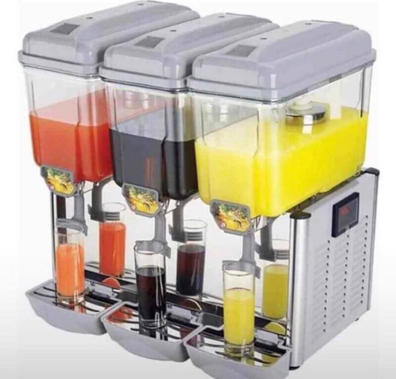 Compresseur et refroidisseur de jus à 3 réservoirs