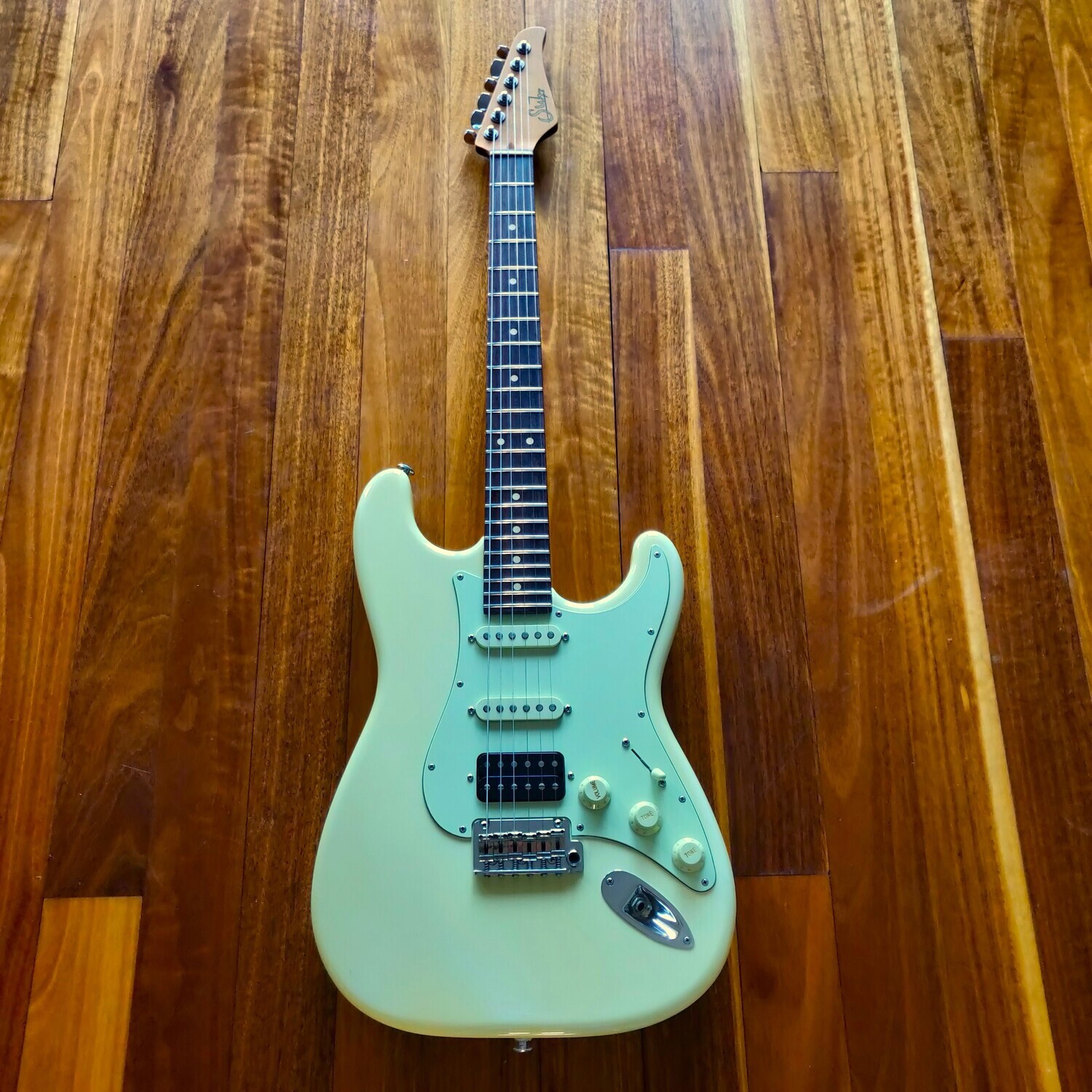 Suhr Guitar Classic S Custom