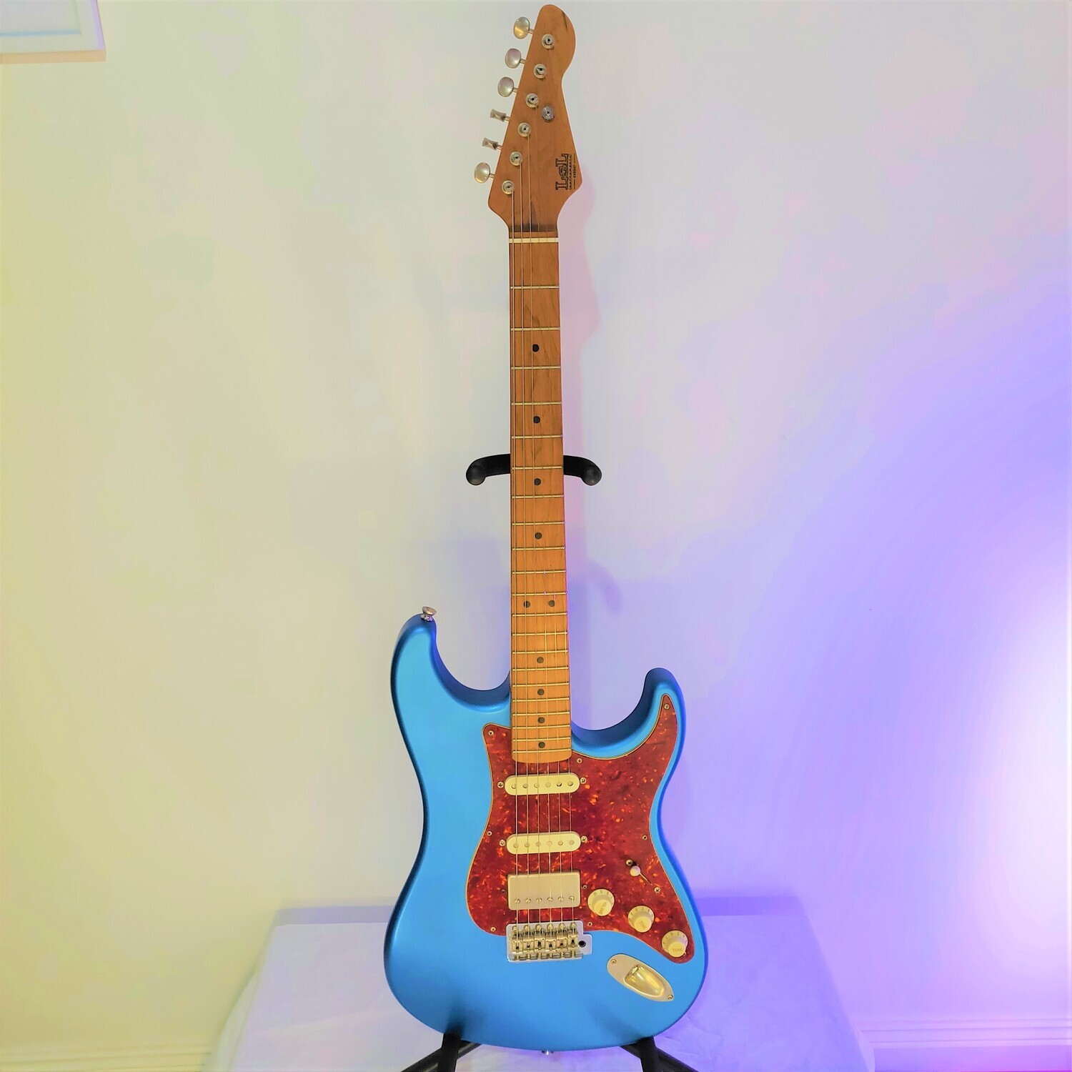 Electric Guitar
LSL Saticoy One B Lake Placid Blue. Roasted Maple Neck (Limited Run)