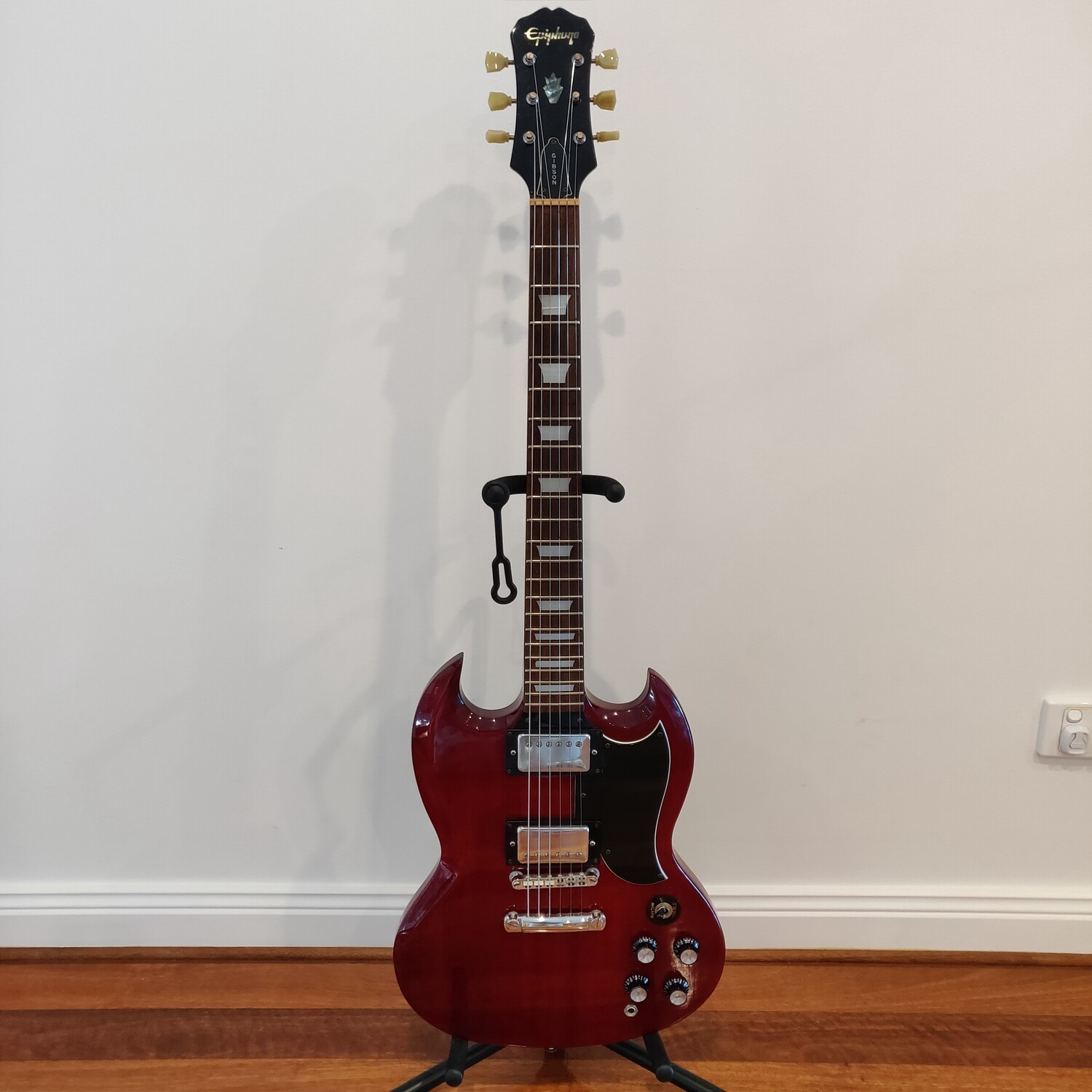Electric Guitar
Epiphone SG 1996 Red