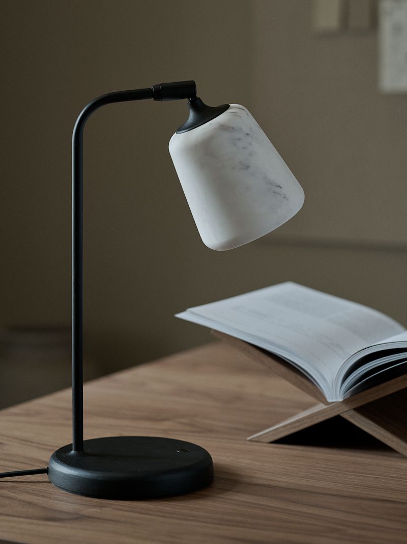 Material Tischlampe