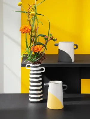 Vase rayu schwarz getunkt 15,5 cm