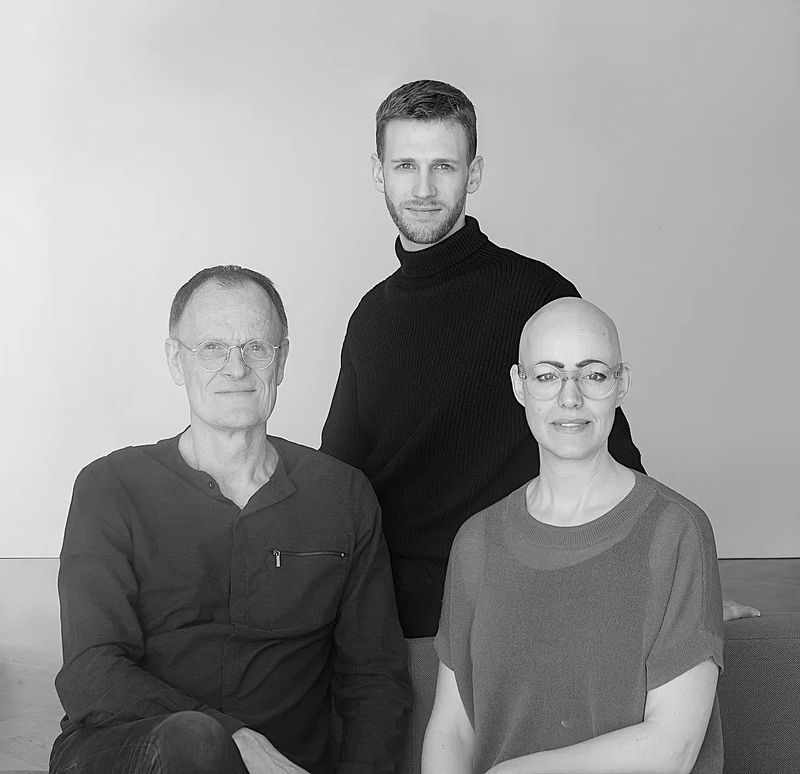 Hans Thyge &amp; Co