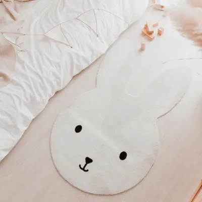 Waschbarer Kinderteppich Hase