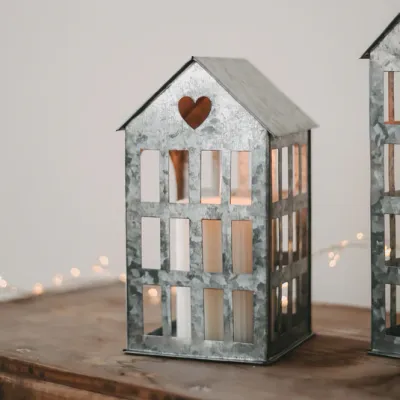 Metallhaus mittel