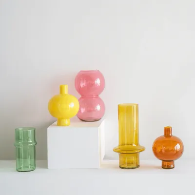 Vase aus recyceltem Glas, rund