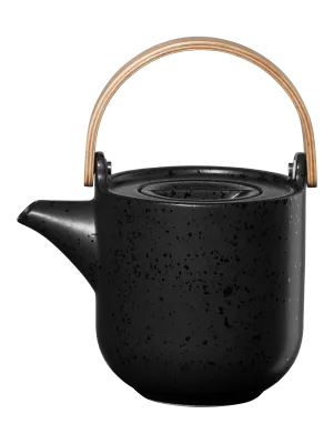 Teekanne mit Holzgriff