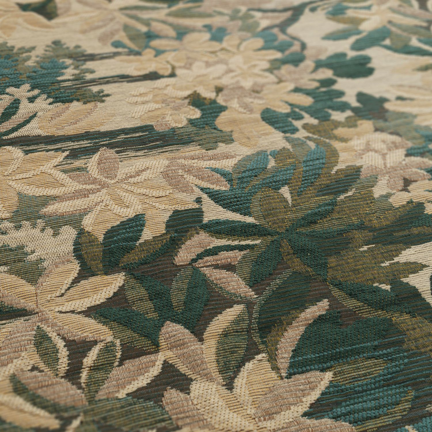 Cushion Amarante marston green