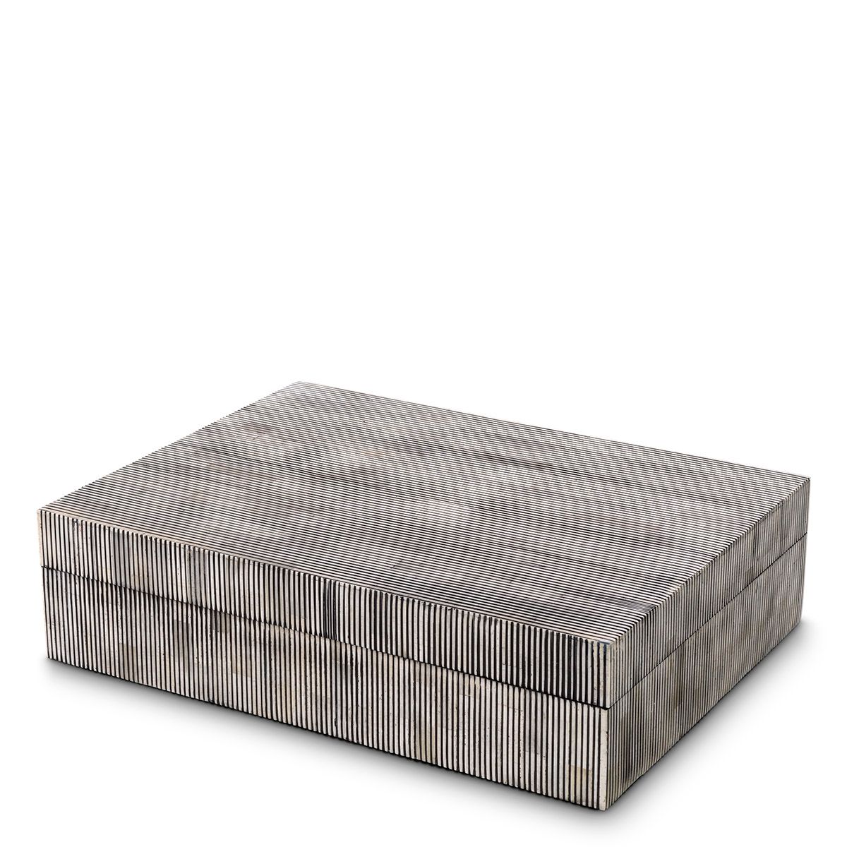 Box Lucille L black white