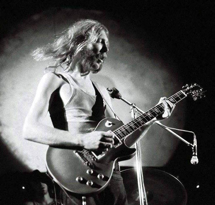 TAB - Duane Allman guitar part - &quot;Why Does Love Got To Be So Sad?&quot; - Layla album - 1970 - with video