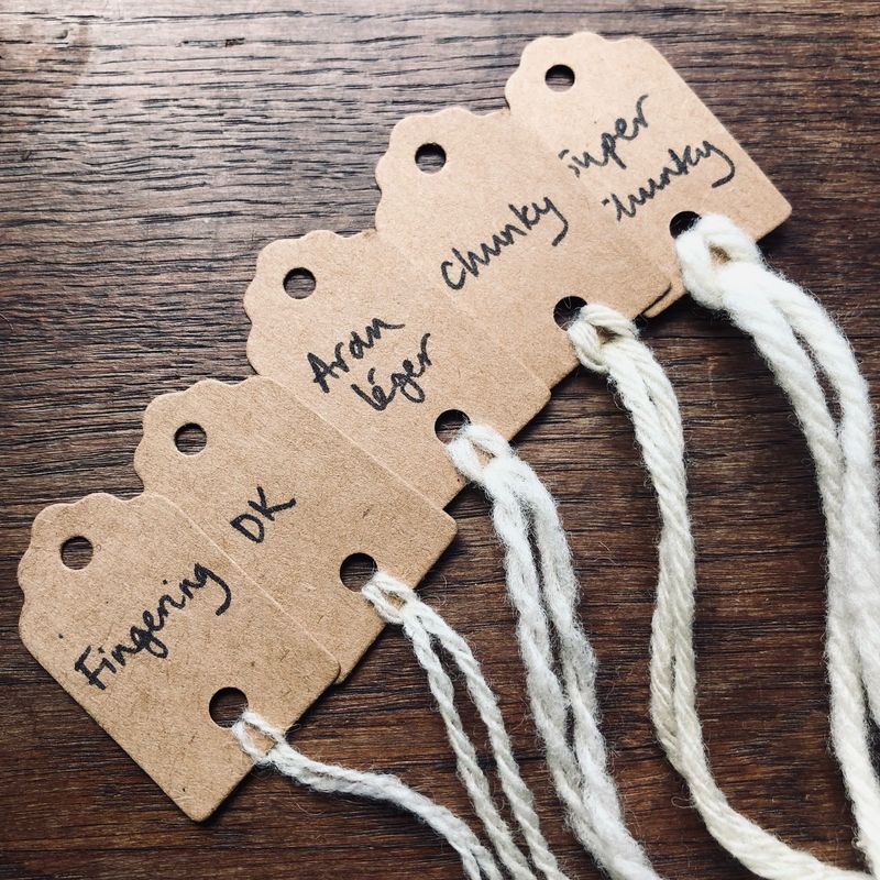 Carte d’échantillon Fil (Yarn Sample Card)