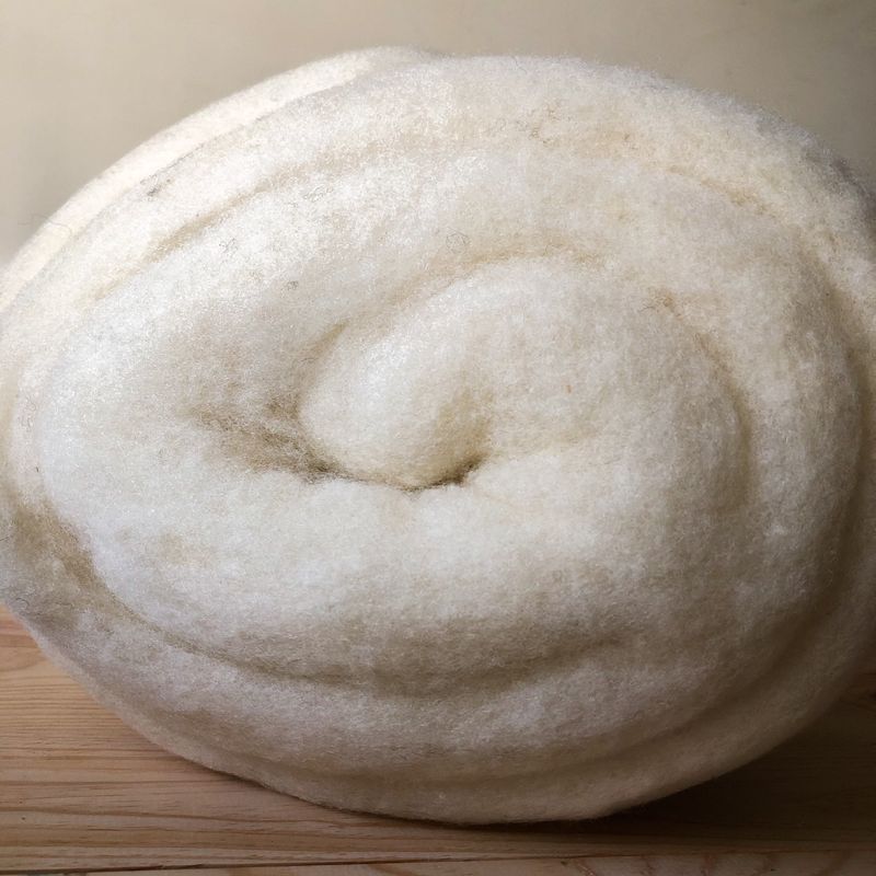 Nappe cardée écrue naturelle | Undyed écru carded batt