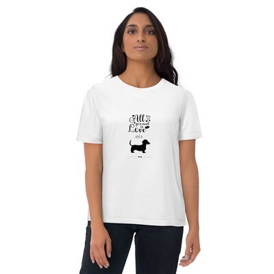 T-Shirt aus Bio-Baumwolle &quot;All you need is love and a Dackel&quot;