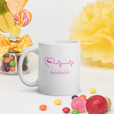 Weisse glänzende Tasse &quot;dackelverliebt&quot;,