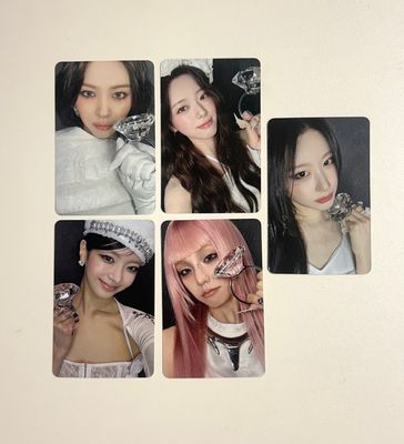 ITZY - Motto (Ring Ver.) - Applemusic POB ITZY - Motto (Ring Ver.) - Applemusic POB