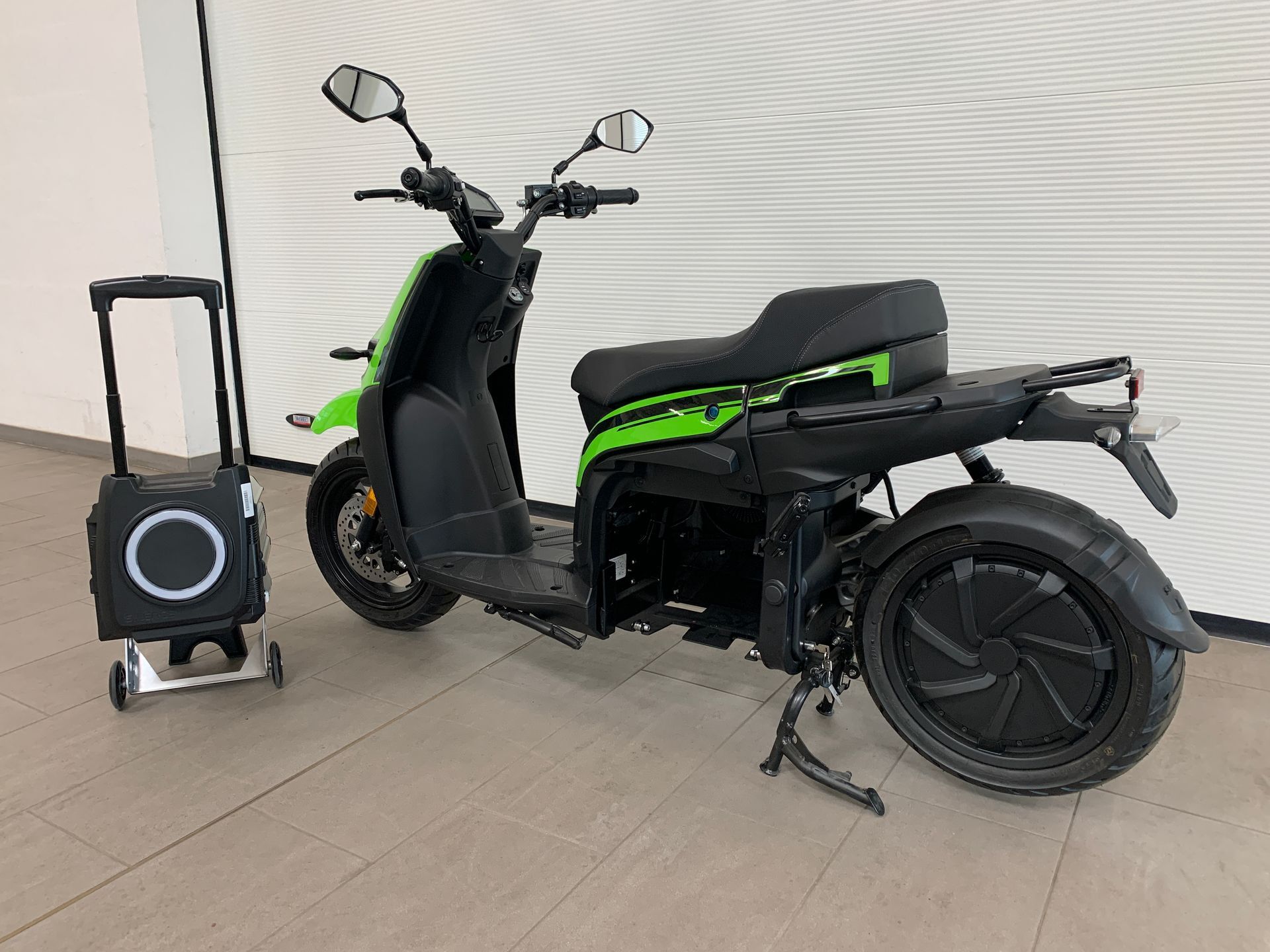 Elektro-Roller Silence S02 L1e 45 km/h grün