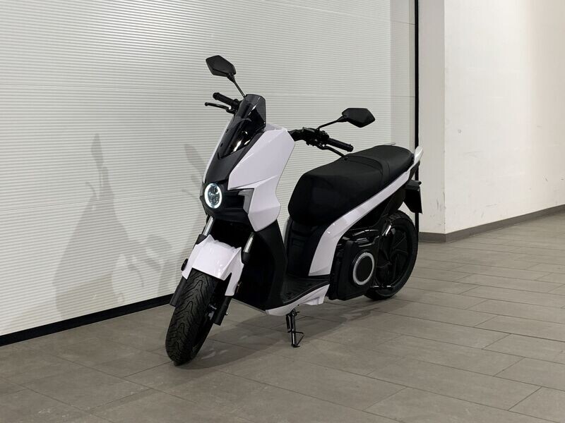 Elektro-Roller Silence S01 Connected L3e 95 km/h weiß