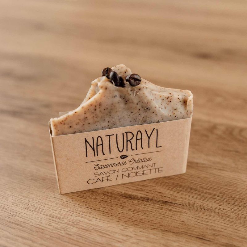 Kaffee Haselnuss  Peeling -SEIFE Handmade VEGAN