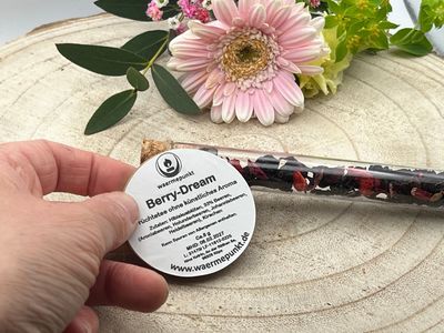Tee im Reagenzglas Berry Dream