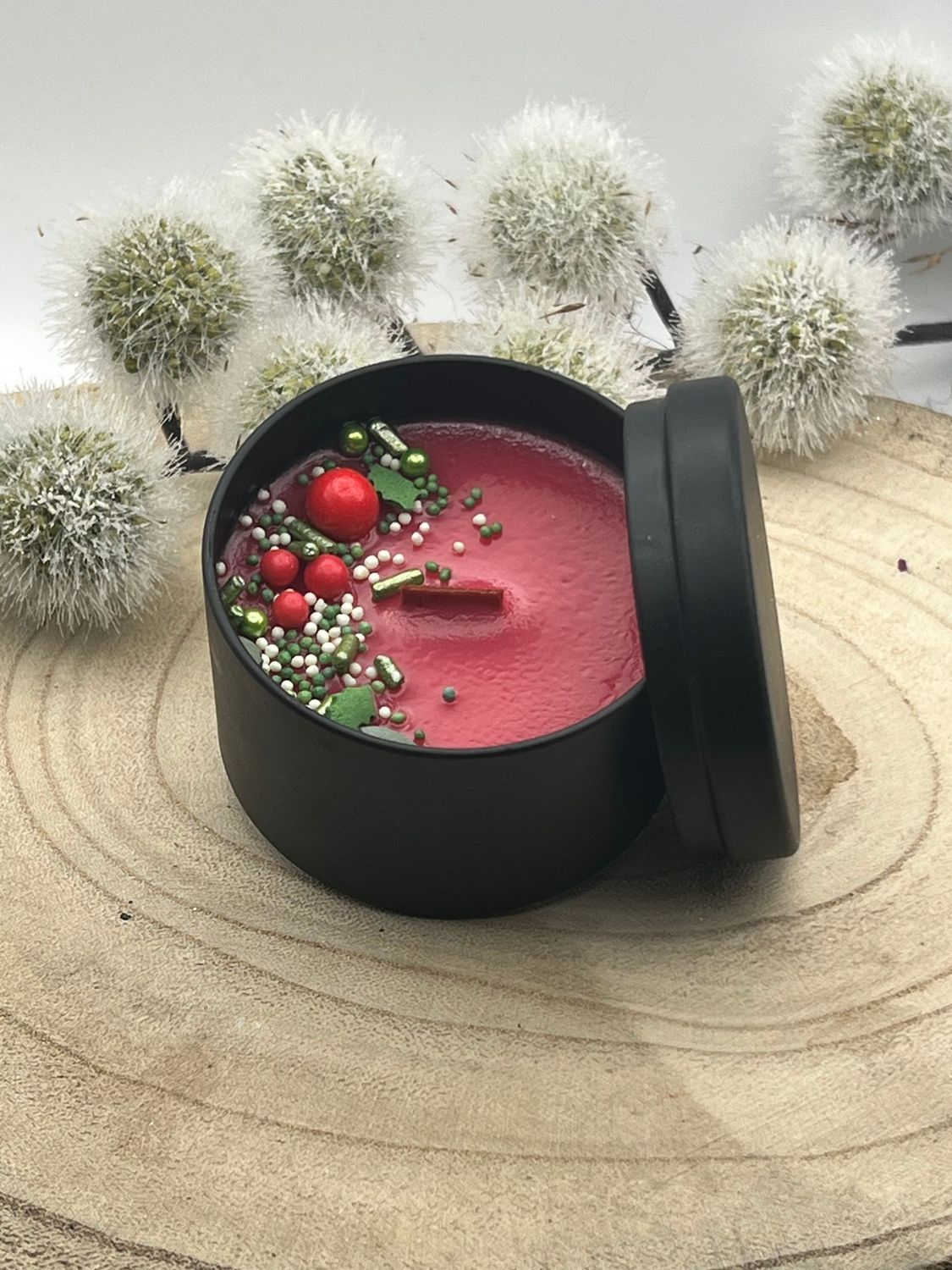 Apfel- Zimt - Duftknisterkerze Black Beauty