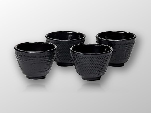 Teetassenset mit 4 Tassen emailliert japanischer Stil