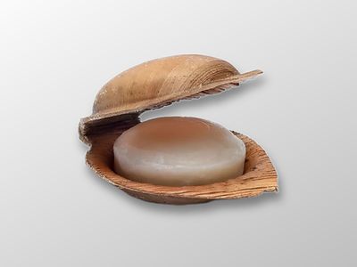 Lavendel Seife im Palmblatt