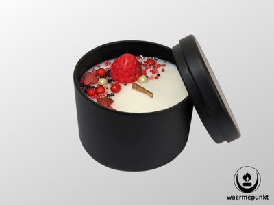 Erdbeere Sahne - Duftknisterkerze Black Beauty