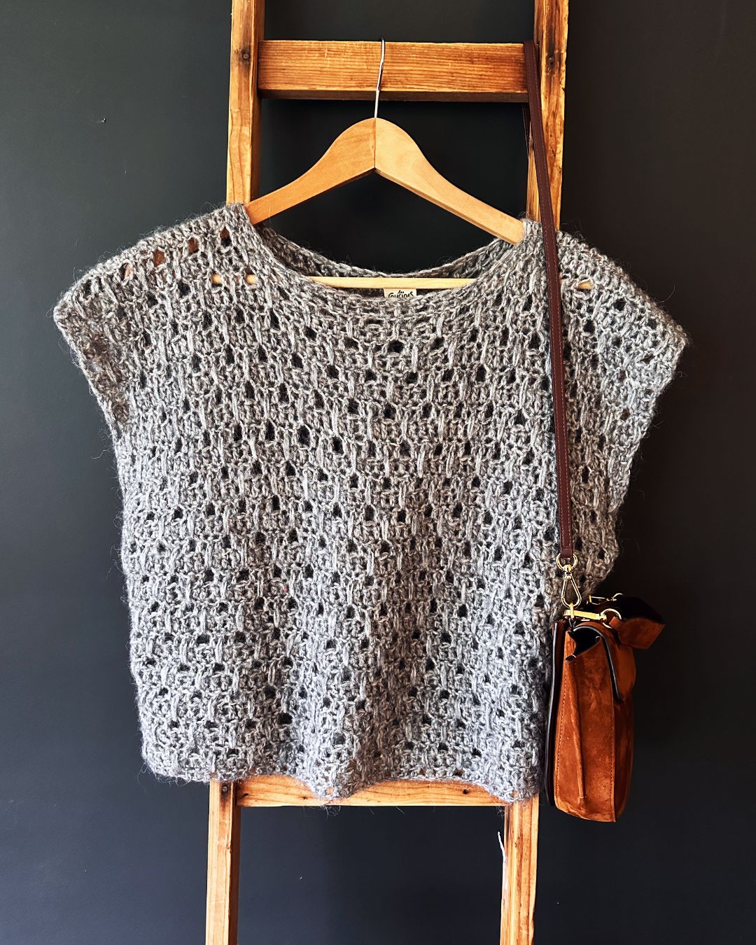 Crochet kit Fuzzy Vichy Top - solid