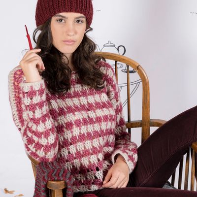 Crochet kit - Fuzzy Vichy Striped Jumper