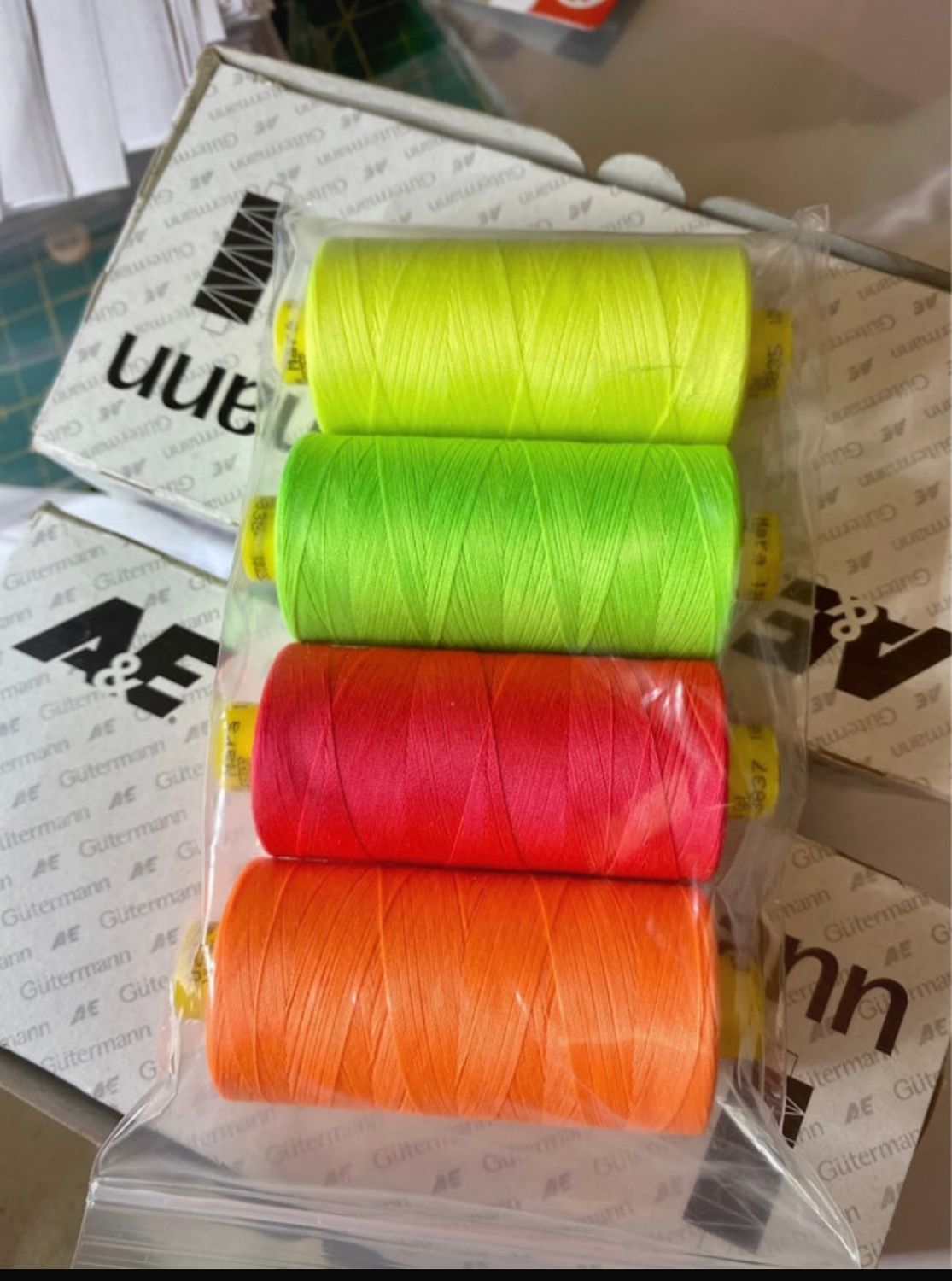 Lot 4 bobines gütterman 1000 mètres