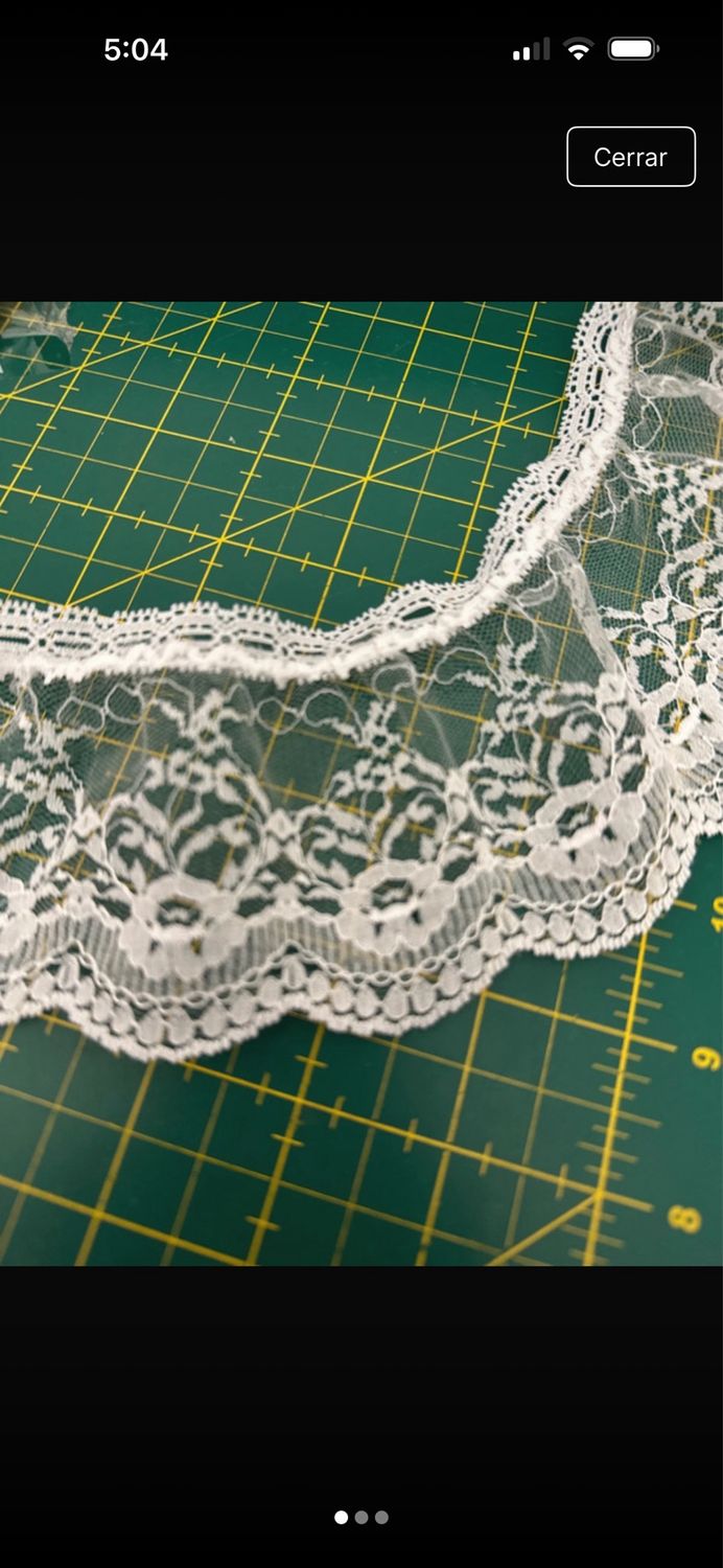 Dentelle à mètres